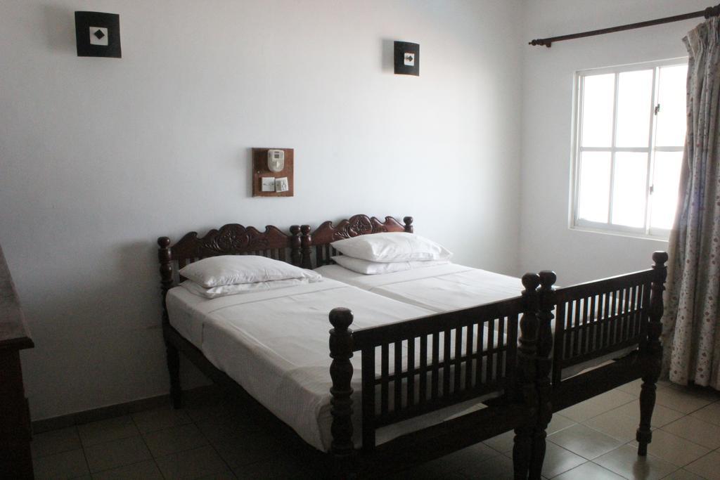 Ap Nippon Beach Hikkaduwa Exterior foto