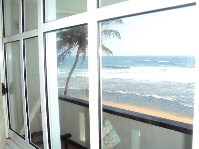 Ap Nippon Beach Hikkaduwa Exterior foto